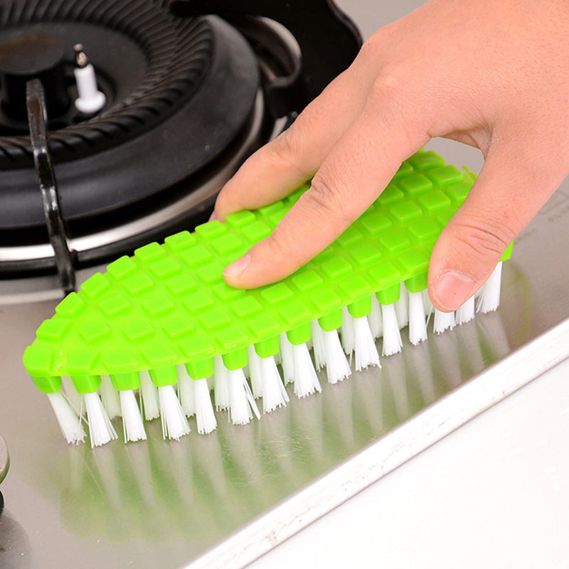 FLEXIBLE CLEANING BRUSH